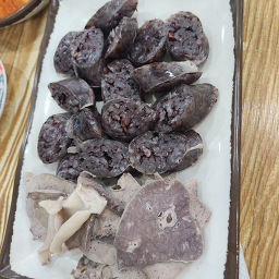 가야골순대국밥 1