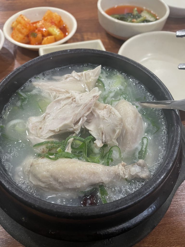 Hanseongsamgyetang 4