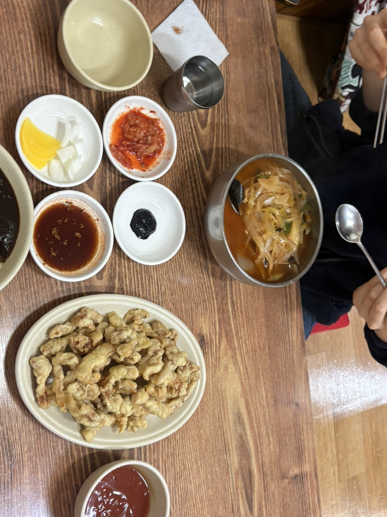 귀빈 대표 사진
