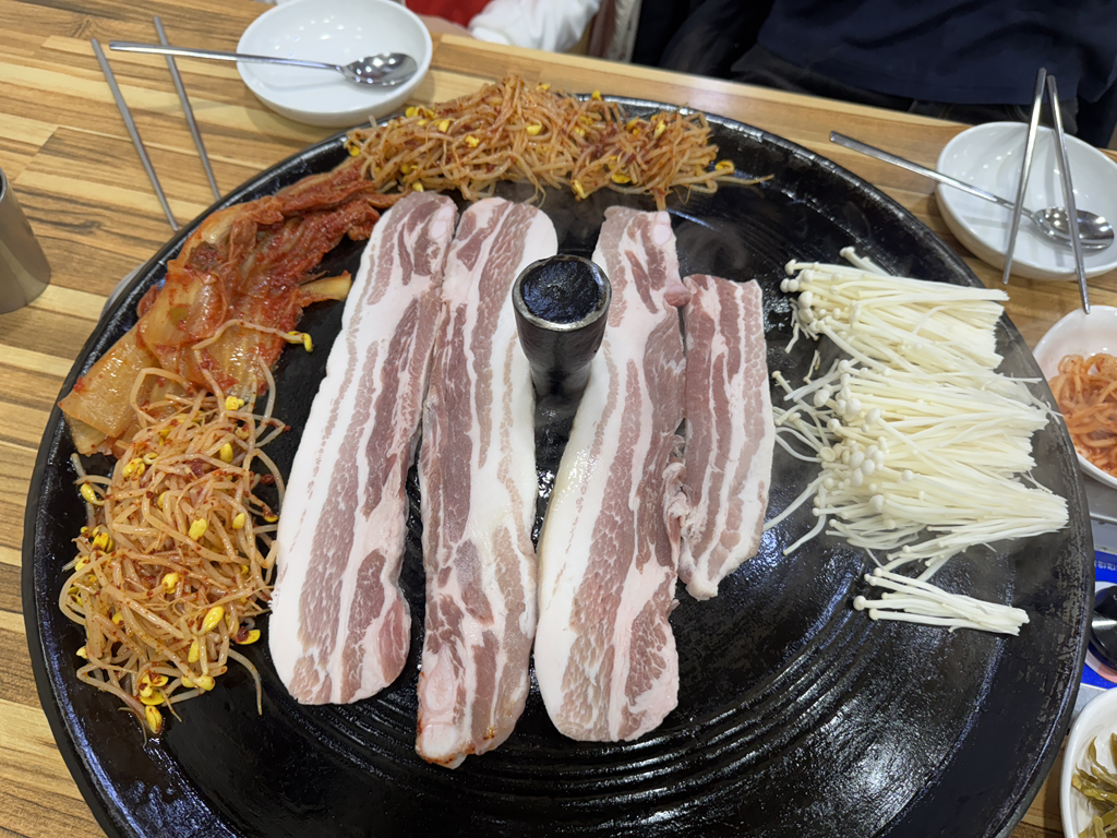 솥돼가 대표 사진