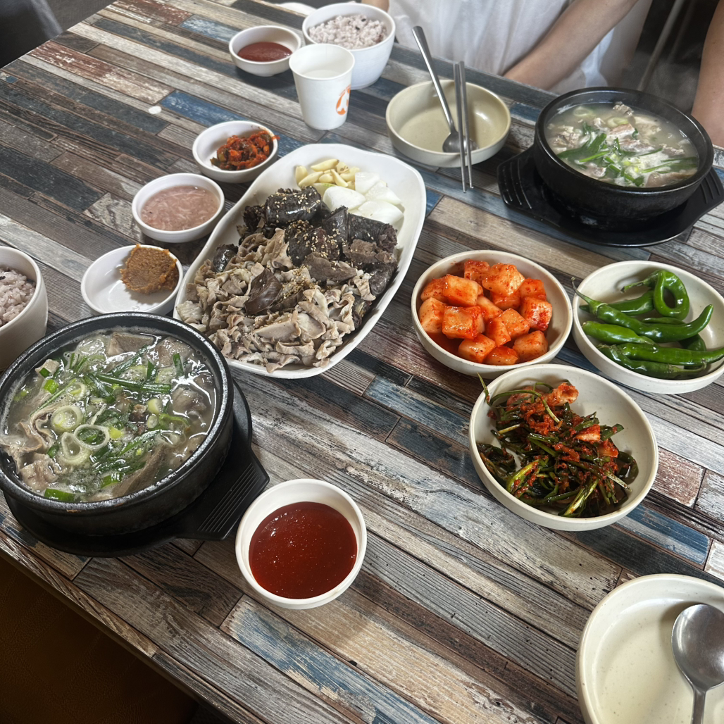 Geumhosundaegukbap (금호순대국밥) 1