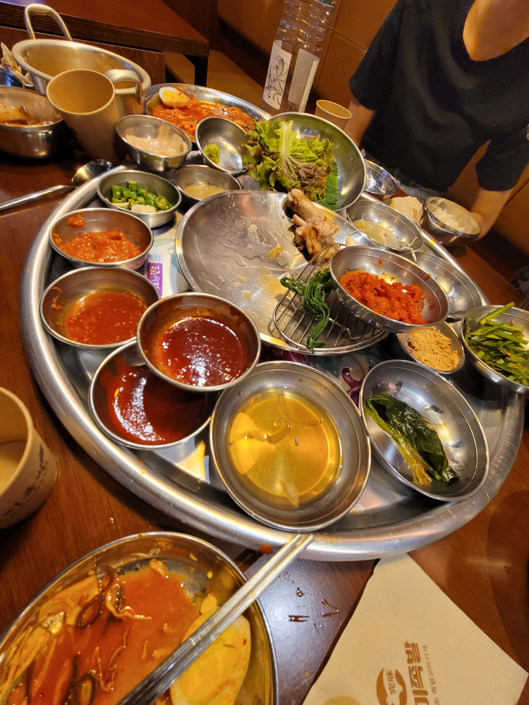 Wanmijokbal (완미족발) 2