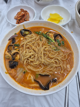 Huiraedeung (희래등) 3