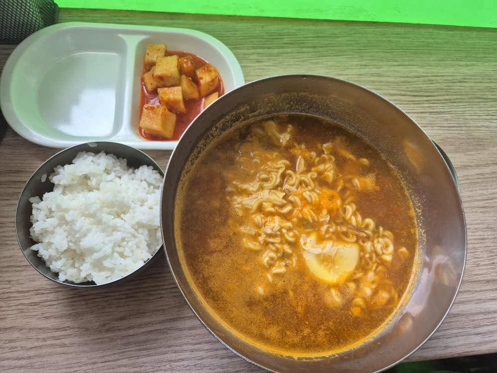 라면전문점 대표 사진