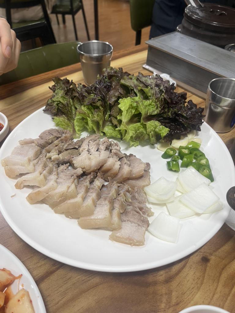 Jeontongsujebi 2