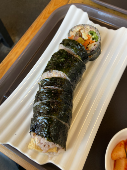 김밥연구소 손끝 3