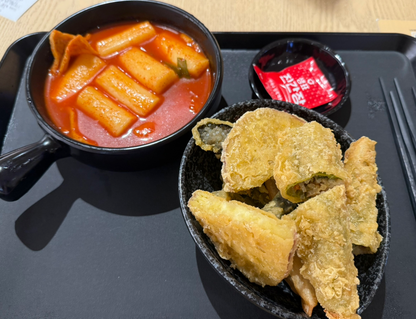 홍코너 신세계백화점 경기점 대표 사진