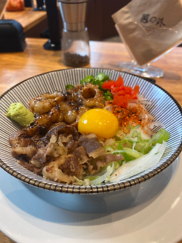 멘노아지 강남역신분당선점 사진 3