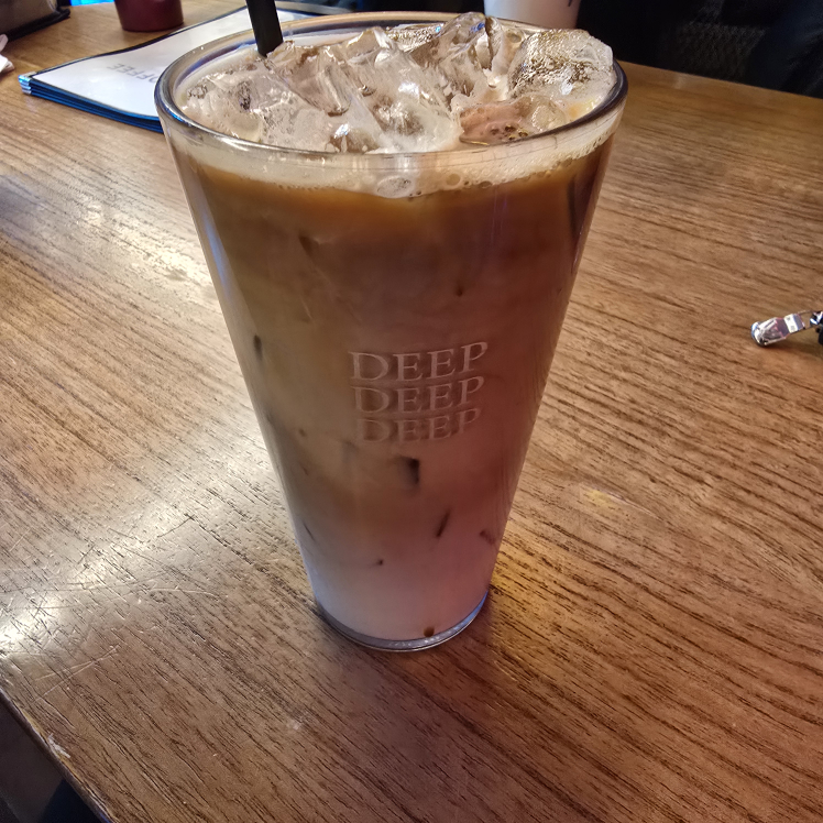 딥커피 대표 사진