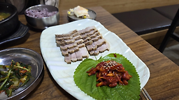 Jeonjukongnamulgukbap (전주콩나물국밥) 2