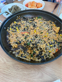 Gyeongjasikdang (경자식당) 2