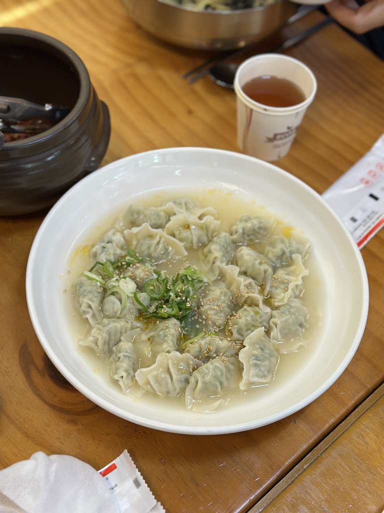 Yangpyeongkalguksu (양평칼국수) 2