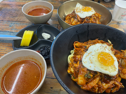 유창반점 4