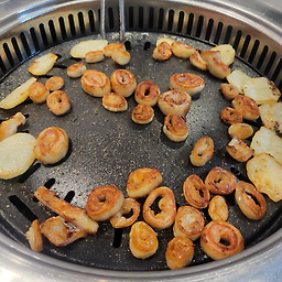 Jeongwonmakchangsutbulgui (정원막창숯불구이) 2