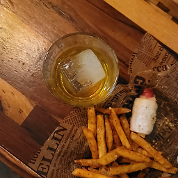 리온즈펍 대표 사진