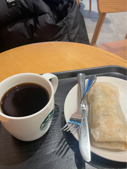스타벅스 합정메세나몰점