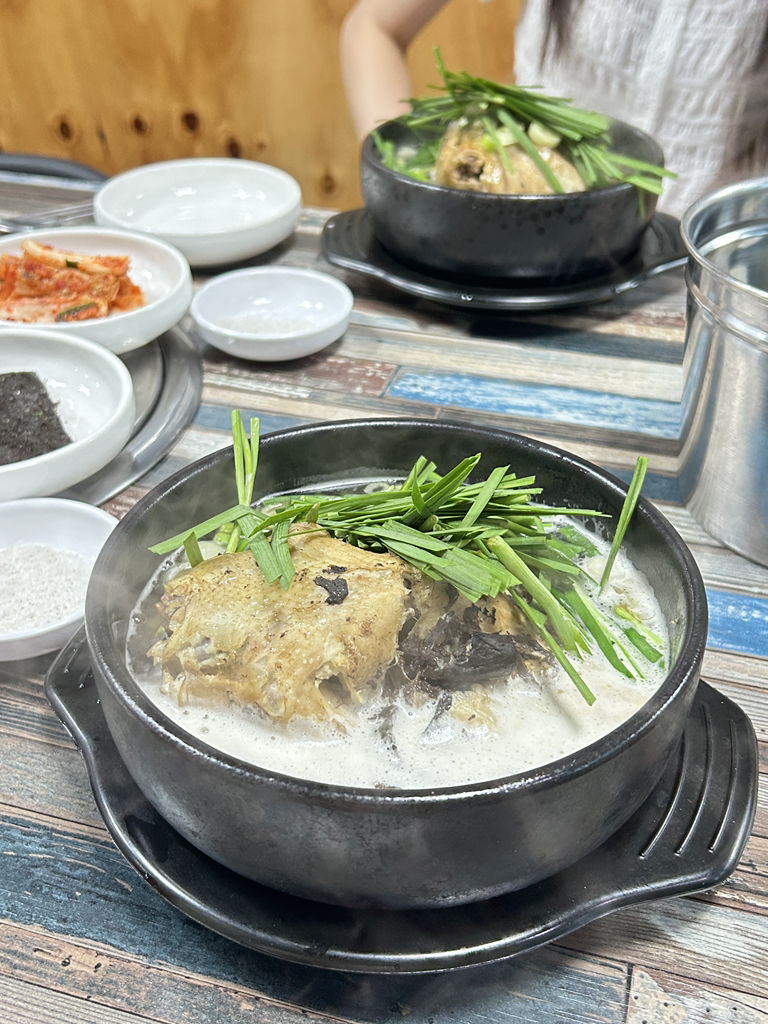 나능이버섯백숙 3