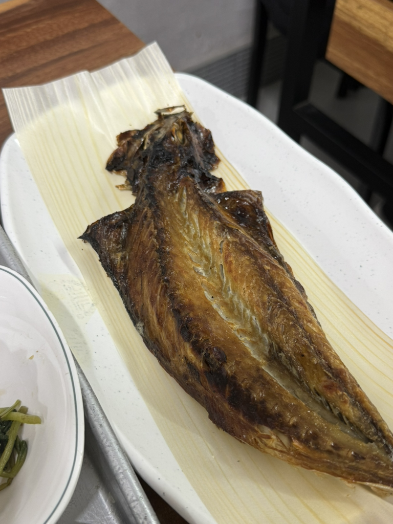 Sukinesaengseongui (숙이네생선구이) 1