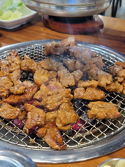 Myeongpumsujegalbi 2