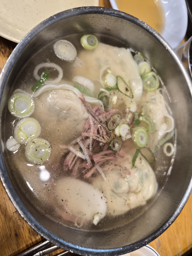 Oncheongol (온천골) 2