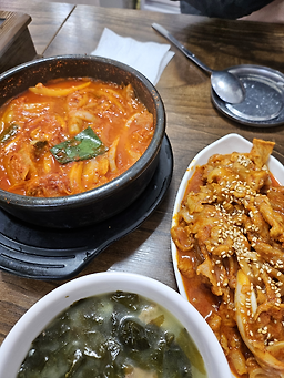 Jinmisaenggogi (진미생고기) 3