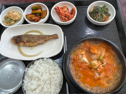 명동분식 4