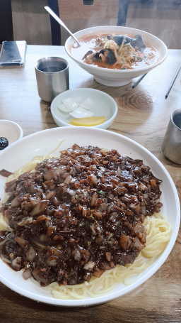 Pungmigak (풍미각) 1