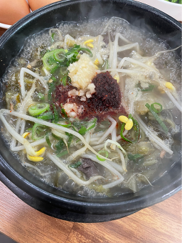 Sinjejuhaejangguk (신제주해장국) 1