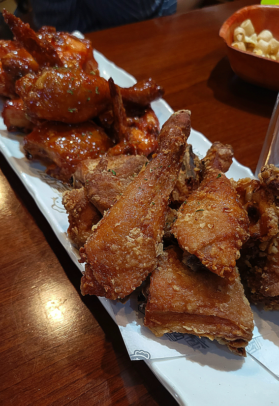 한앤둘치킨 역삼점 사진 2