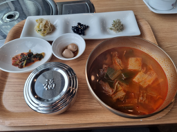 Punggyeongitneunbapsang oe 1 (풍경있는밥상 외 1) 1