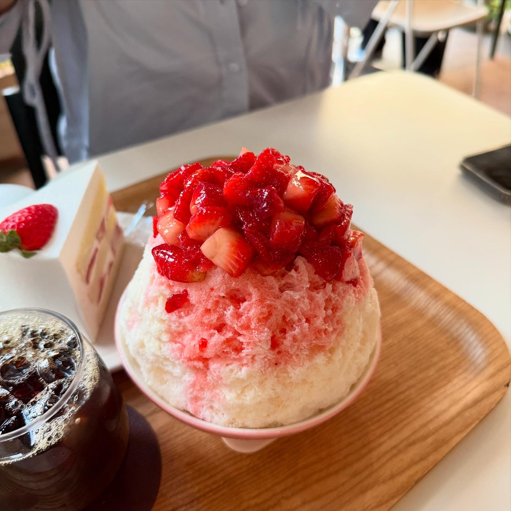 피오니 홍대점 사진 8
