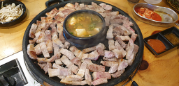 우리동네 생고기 무한리필 금호 대표 사진