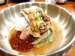 Gyodongmyeonokgimhaeeobangjeom (교동면옥김해어방점) 1