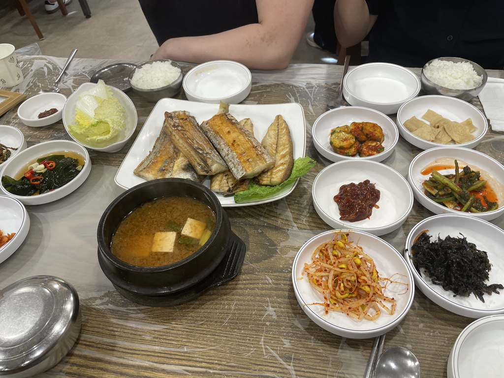 여진식당 4