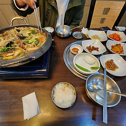 Seokine hanutteul (석이네 한우뜰) 1