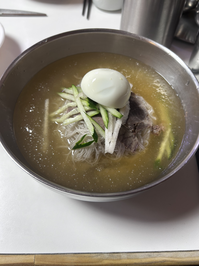 Hamheungmyeonok (함흥면옥) 2