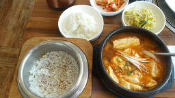 Gimguwonseonsaenggiryeokdubu (김구원선생기력두부) 3