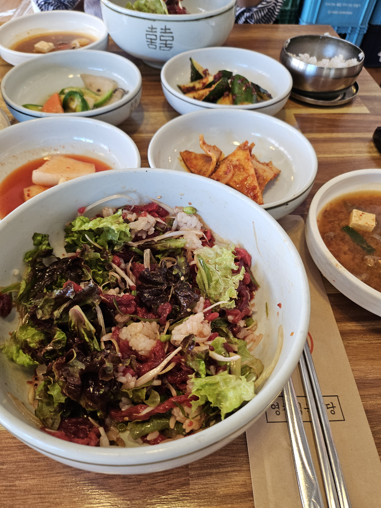 정현대영천식육식당 1