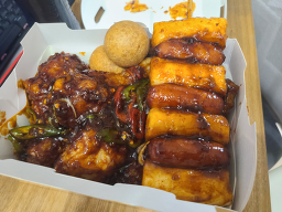 BHC치킨 영등포공원점 사진 3