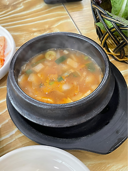 Yetnalyeongyangdolsotssambap (옛날영양돌솥쌈밥) 1
