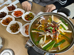 Yuninechondubu (윤이네촌두부) 1