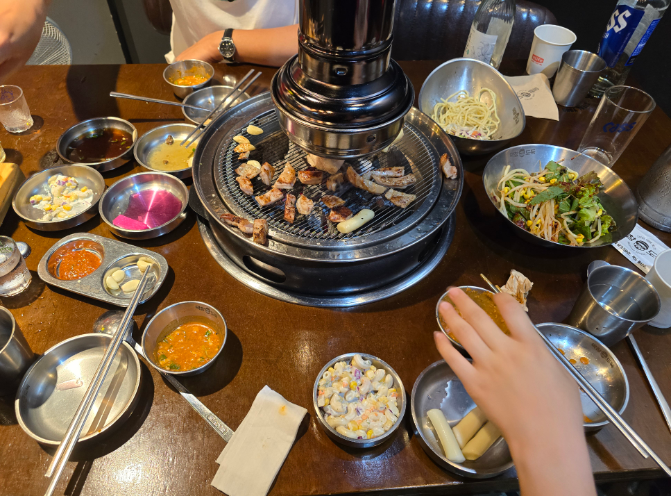 Makchangdoduk (막창도둑) 1