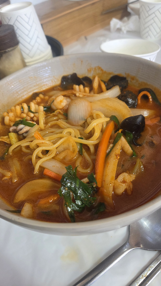 Yonggungjjajang (용궁짜장) 1