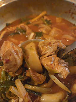 Cheongyedakhanmari (천계닭한마리) 3