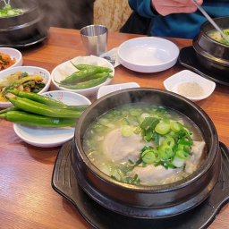 지인삼계탕 1