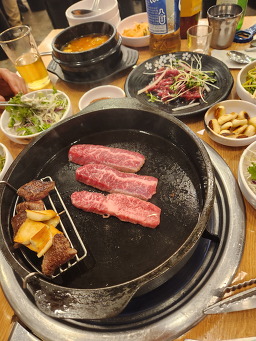 양재정육식당 역삼뱅뱅점 대표 사진