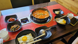 김치찌개미화식당 반월동점 사진 3