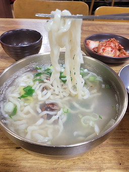 살구나무집칼국수 2