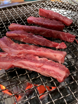 Myeongpum hoengseonghanugojip (명품 횡성한우고집) 1