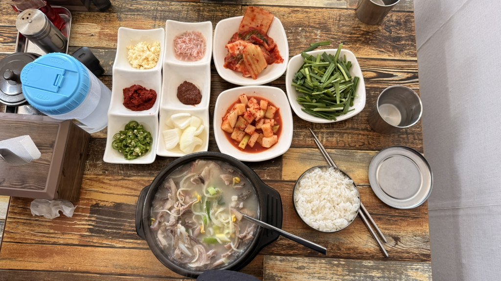 장터국밥 2